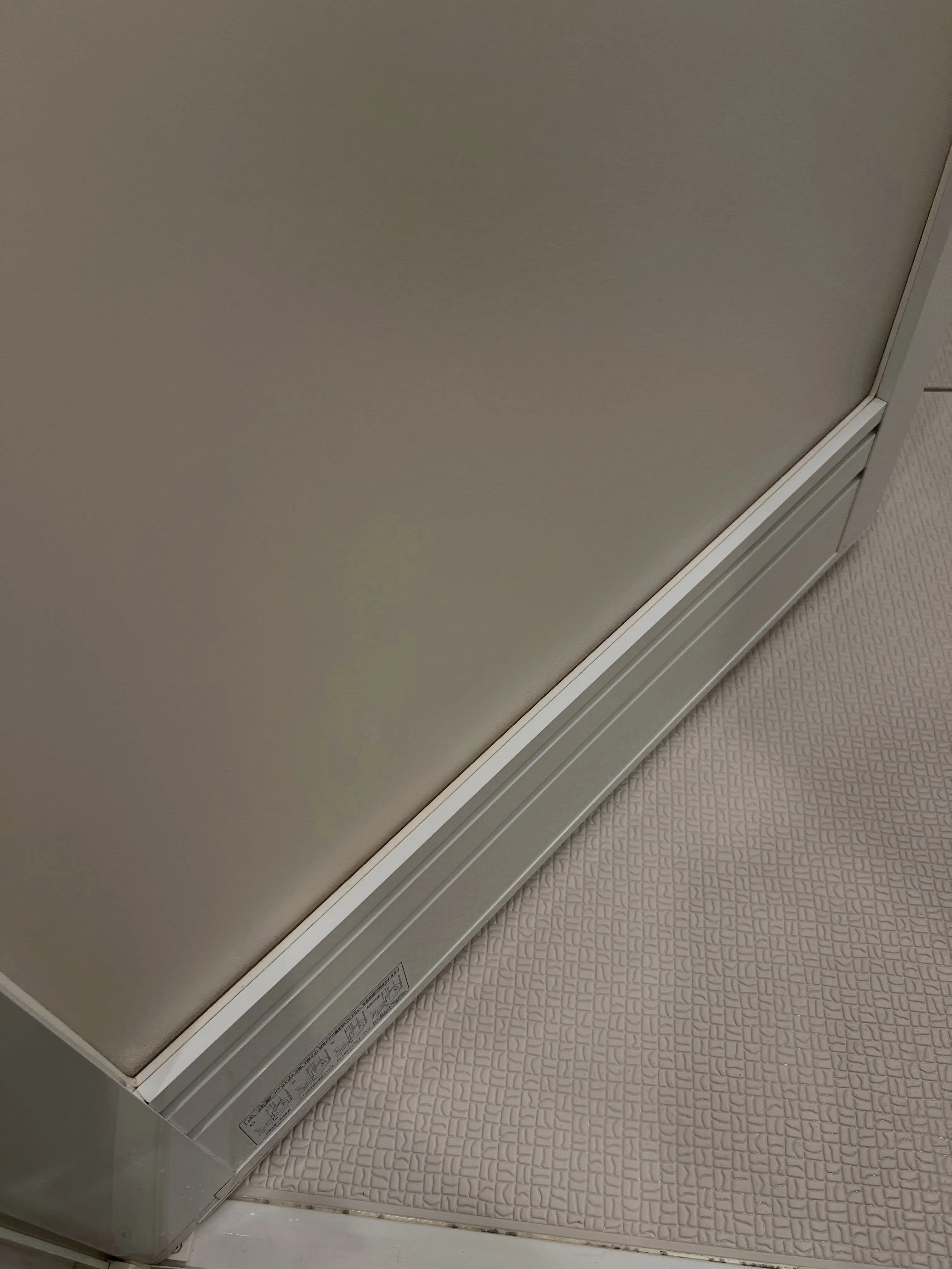 お風呂の扉は内側だけじゃなくて